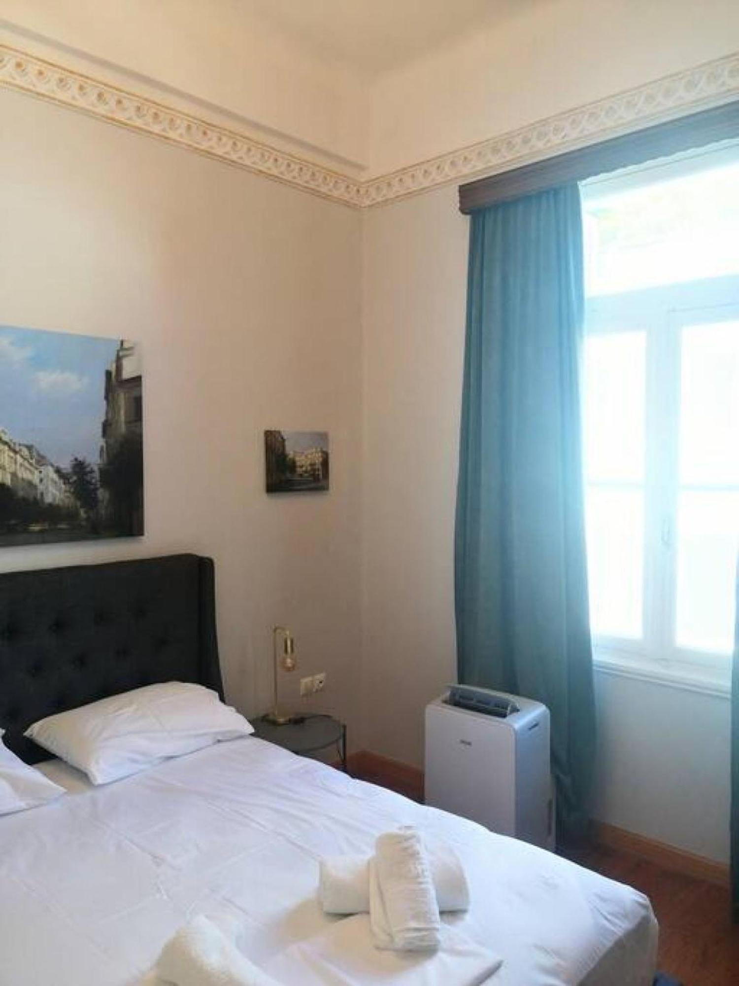 Elegant Apartment Under The Acropolis Athens Exterior photo
